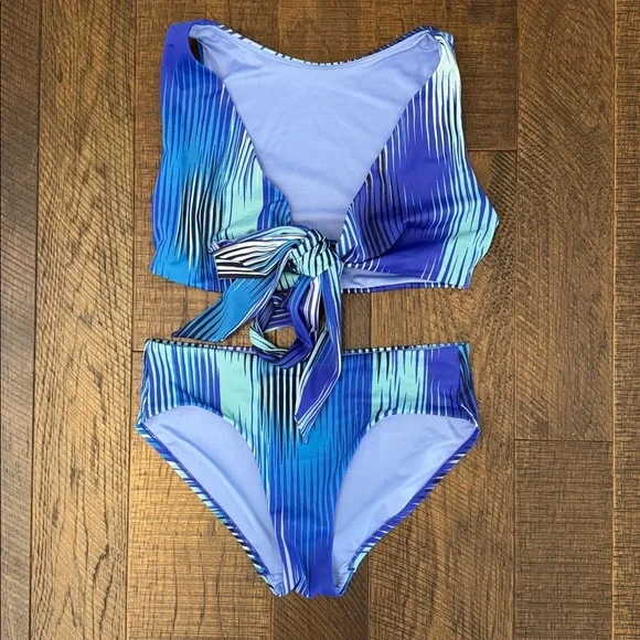 Athleta Swim Bikini Set With Extra Top - Picture 2 of 9